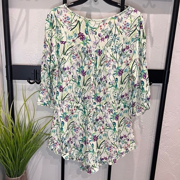 California gypsy floral shorts romper size large - Picture 5 of 15
